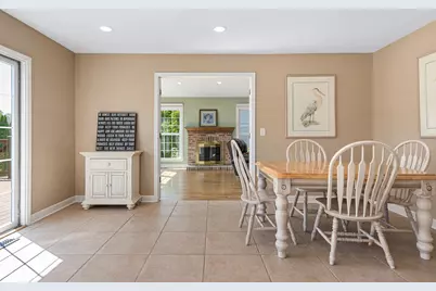 17325 W Westwind Drive, Gurnee, IL 60031 - Photo 8