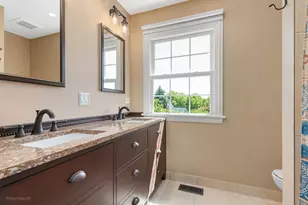 17325 W Westwind Dr, Gurnee, IL 60031 - Photo 24