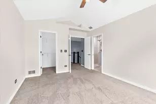 3827 Petra Ct, Naperville, IL 60564 - Photo 14