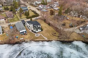 297 E Lakeview Ave, Round Lake Beach, IL 60073 - Photo 58