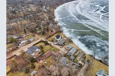 297 E Lakeview Avenue, Round Lake Beach, IL 60073 - Photo 52