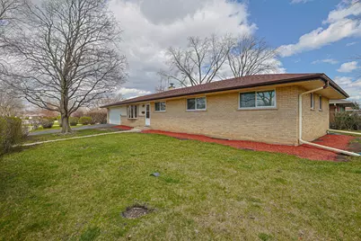 761 Marshall Drive, Des Plaines, IL 60016 - Photo 26