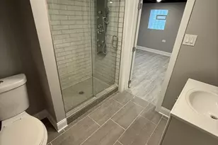 7816 S Hermitage Ave, Chicago, IL 60620 - Photo 10