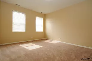 2245 Aurora Dr, Pingree Grove, IL 60140 - Photo 12