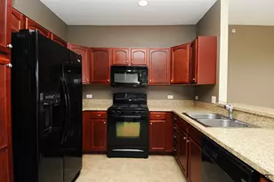 2245 Aurora Dr, Pingree Grove, IL 60140 - Photo 10