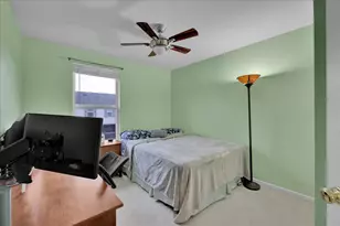 404 Belvedere Ln, Aurora, IL 60502 - Photo 26