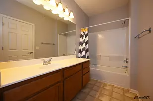 2225 Aurora Dr, Pingree Grove, IL 60140 - Photo 16