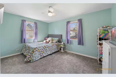 306 Juniper Road, Island Lake, IL 60042 - Photo 6