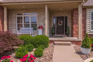 1048 Norway Ct, Normal, IL 61761 - Photo 6