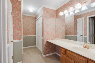 2104 Foxfield Rd, Saint Charles, IL 60174 - Photo 16