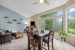 1280 Oak Hill Rd, Lake Barrington, IL 60010 - Photo 4