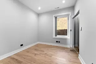 7726 N Eastlake Terrace, Chicago, IL 60626 - Photo 14