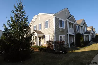 1917 Silverstone Drive #1917, Carpentersville, IL 60110 - Photo 2