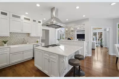 406 Woodley Woods, Winnetka, IL 60093 - Photo 10