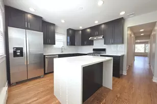 315 W Prospect Ave, Mount Prospect, IL 60056 - Photo 2