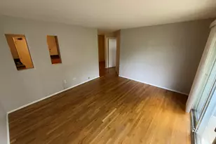 8936 Northshore Dr, Des Plaines, IL 60016 - Photo 12