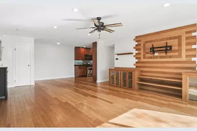 4704 Euclid Avenue #2D, Rolling Meadows, IL 60008 - Photo 6