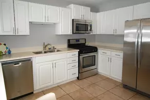 662 Regent Ln, Prospect Heights, IL 60070 - Photo 6