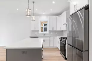 6423 N Washtenaw Ave, Chicago, IL 60645 - Photo 4