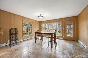 501 Glenwood Trail, Elgin, IL 60120 - Photo 8