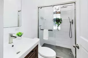 4342 N Kimball Ave, Chicago, IL 60618 - Photo 8