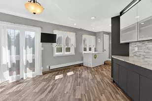 132 Harvey Ave, Wood Dale, IL 60191 - Photo 8