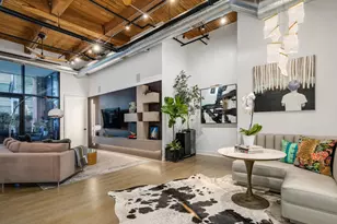 676 N Kingsbury St, Chicago, IL 60654 - Photo 10