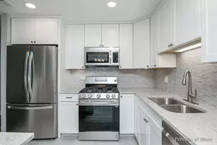 1780 Gloucester Ct, Wheaton, IL 60189 - Photo 6