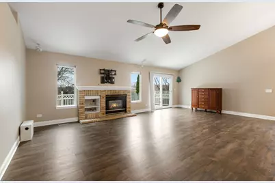 28621 Wagon Trail Road, Lakemoor, IL 60051 - Photo 4