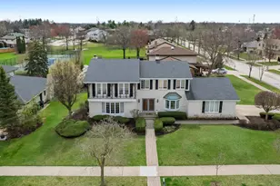 8335 Red Oak Ln, Orland Park, IL 60462 - Photo 2