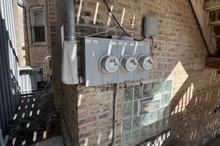 3041 W Fullerton Ave, Chicago, IL 60647 - Photo 8