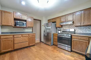 125 S Deerpath Dr, Vernon Hills, IL 60061 - Photo 14