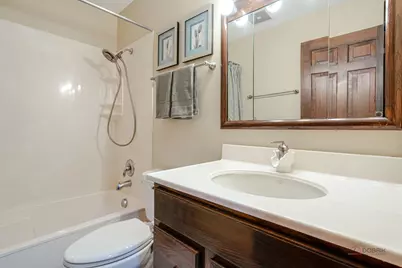 125 S Deerpath Drive, Vernon Hills, IL 60061 - Photo 20