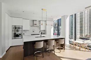 56 W Huron St, Chicago, IL 60654 - Photo 8