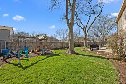 2138 Derby Court, Wheaton, IL 60189 - Photo 22