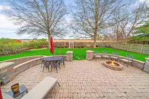 520 Rees St, Hinckley, IL 60520 - Photo 32