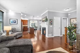 409 Lexington Ln, Rolling Meadows, IL 60008 - Photo 4