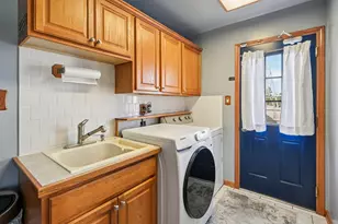 13703 McCabe Dr, Orland Park, IL 60467 - Photo 14
