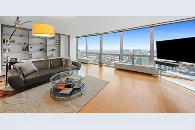 2400 N Lakeview Avenue #2705, Chicago, IL 60614 - Photo 2