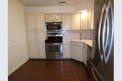 110 S Dunton Avenue #2K, Arlington Heights, IL 60005 - Photo 2