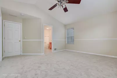 2417 Stoughton Circle #2417, Aurora, IL 60502 - Photo 22