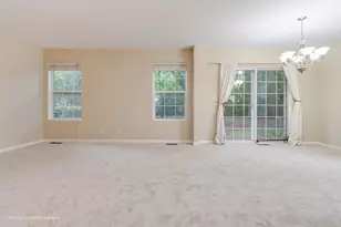 2417 Stoughton Cir, Aurora, IL 60502 - Photo 40