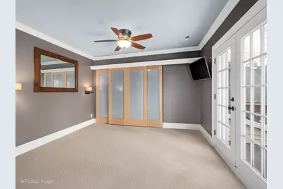 1043 N Grove Avenue, Oak Park, IL 60302 - Photo 14