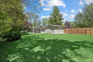 505 S Butterfield Rd, Libertyville, IL 60048 - Photo 28
