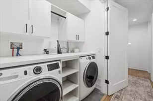 2640 N Bosworth Ave, Chicago, IL 60614 - Photo 30