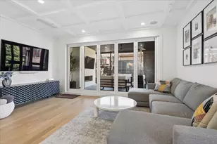 2640 N Bosworth Ave, Chicago, IL 60614 - Photo 12