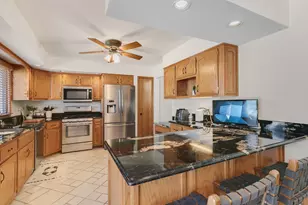 15625 Shenandoah Dr, Orland Park, IL 60467 - Photo 8