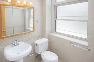 2375 W Montana St, Chicago, IL 60647 - Photo 6