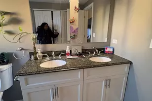 10032 S Calumet Ave, Chicago, IL 60628 - Photo 14