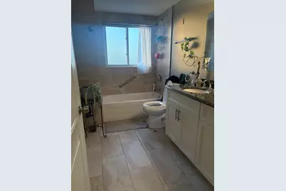 10032 S Calumet Avenue, Chicago, IL 60628 - Photo 10